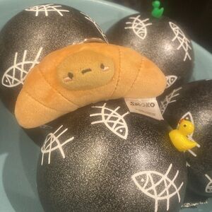SMOKO Croissant Plush Keychain